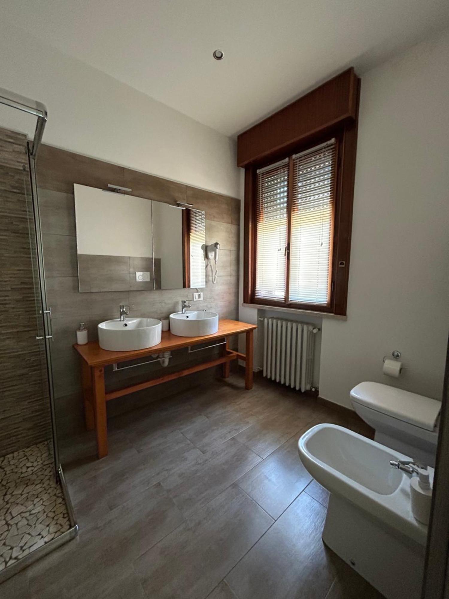 マントヴァ Residenza Guglielmo Bed & Breakfast エクステリア 写真